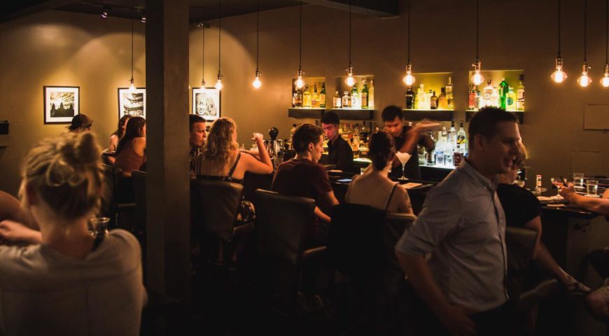 525 Cocktails & Tapas
